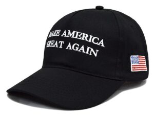 A black hat with the words " make america great again ".